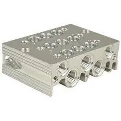 2221233 : Norgren V62 Series, 3-Station Manifold Plate 1