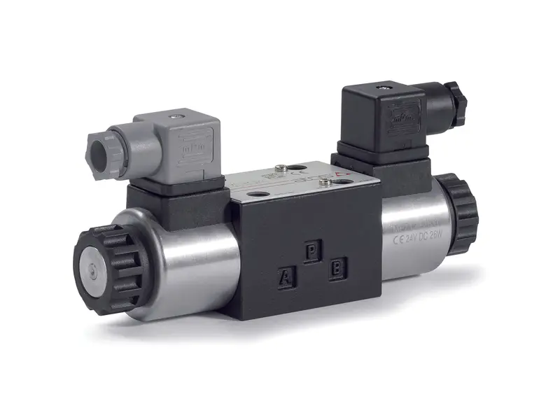 Dhl-0714/Mo-X 12Dc :  Atos Dhl Light Duty Directional Valve, 3-Position, 4-Way, 5075, D03 (Ng6), P To T, A & B Blocked In Neutral, 12 Vdc, Din Plug, Auxiliary Horizontal Hand Lever 1