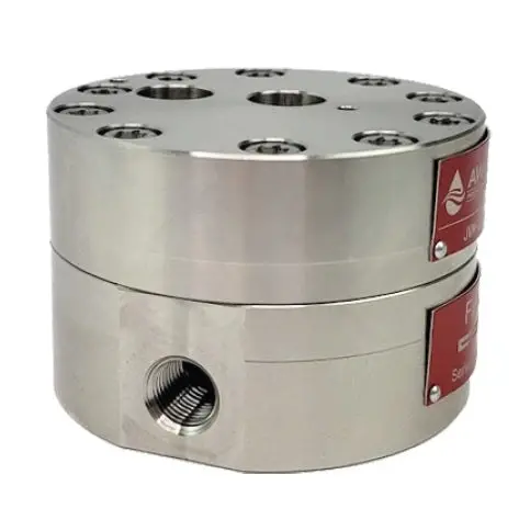 Jvs12uftns : Aw-Lake 6000Psi 316L Stainless Steel / Din 1.4404 Positive Displacement Gear Flow Meter, 0.25 (1/4") Npt Process Port, 2X M14x1.5 Electrical Port, 0.005 To 0.8 Gpm 1