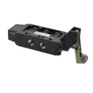 K41da00ks6kr4 : Norgren Nugget 200, 2-Position, 3-Way, Lever Roller Actuation, Spring Return, 1/4" Npt, Inline Orientation 1