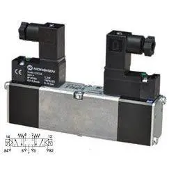 V45a611d-C318b : Norgren V45 Series, 5/3 (Apb) Valve, Sol/Sol (115Vac) With Connector 1